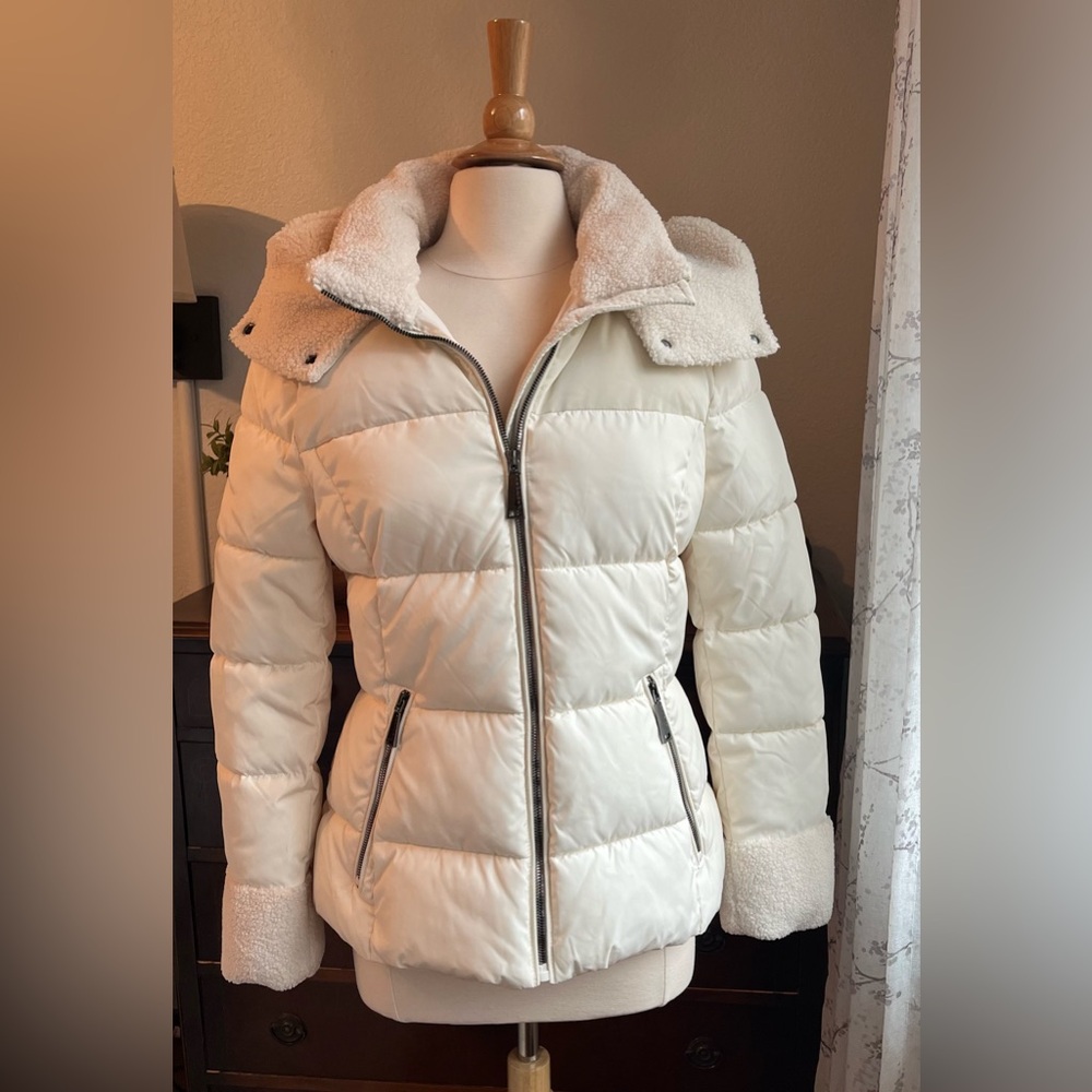Laundry By Shelli Segal Women's Ivory Puffer Jacket